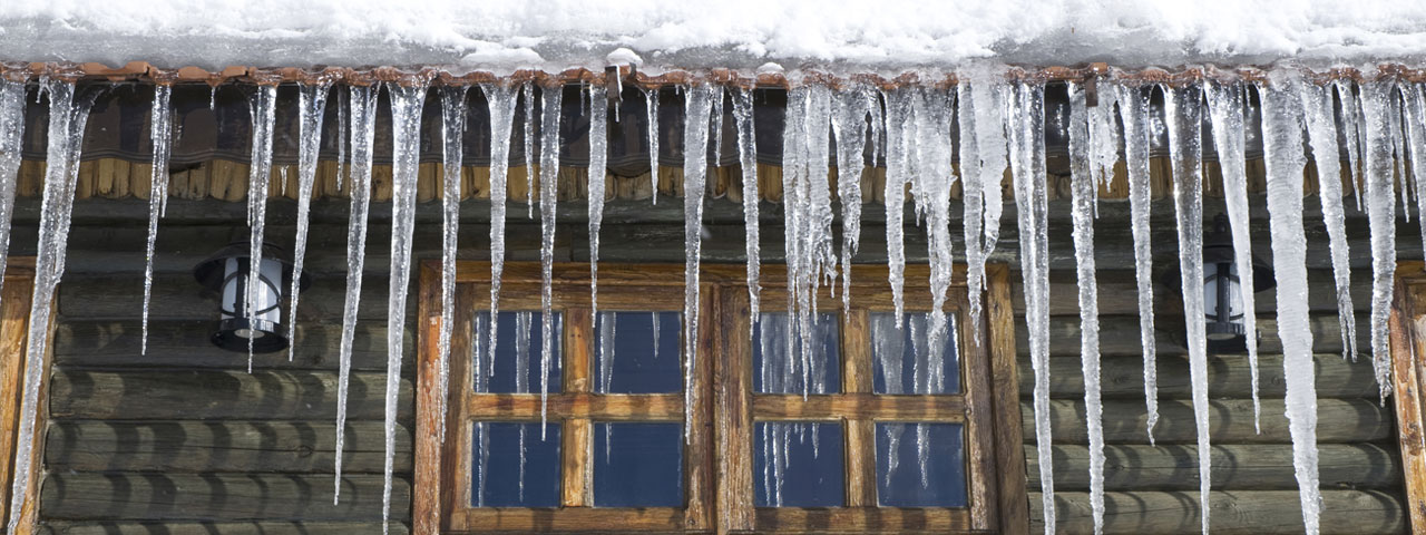 spray foam prevents ice dams by providing proper insulation in Rancho Cucamonga attic spaces